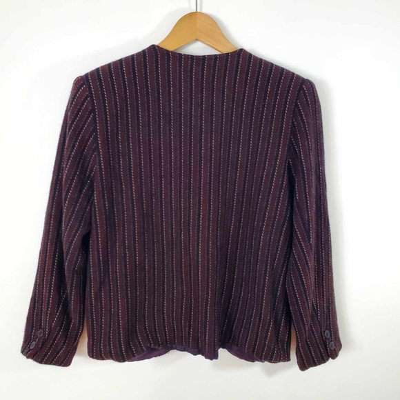Vintage 80s 100%Virgin Wool Blazer Stripes 3 Buttoms Closure Tristan & Iseut - Picture 2 of 12